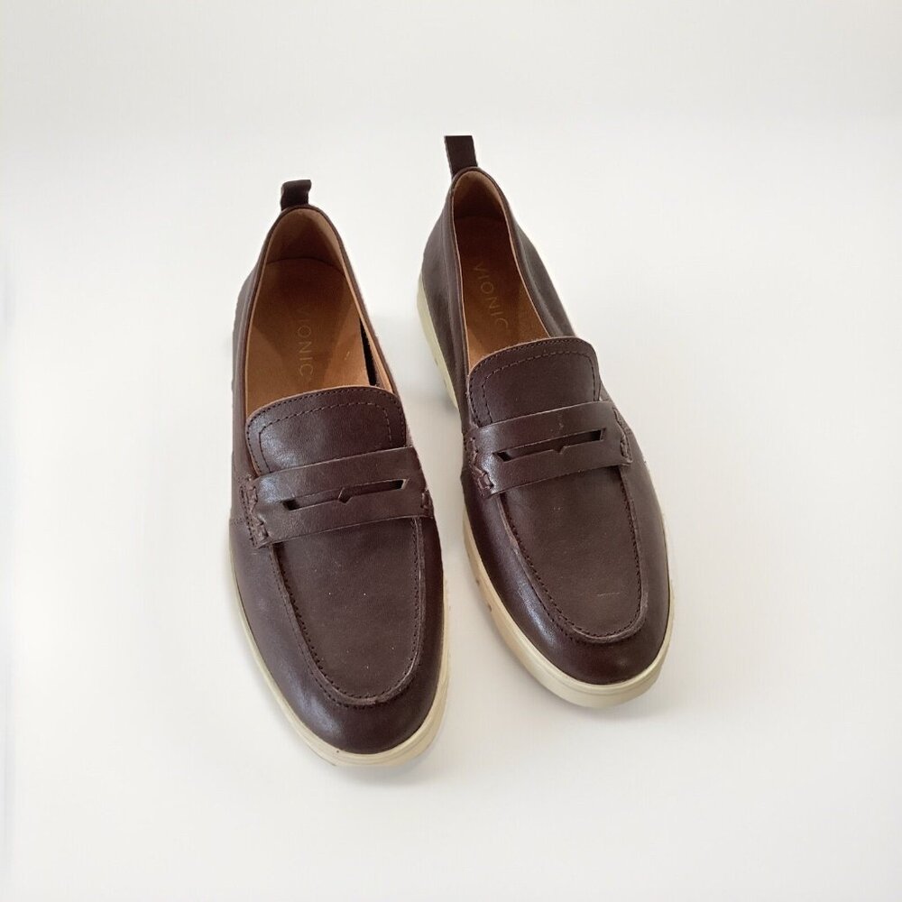 Vionic Womens Uptown Penny Loafer Size 9.5 WIDE Brown Leather Shoe Flat Comfy